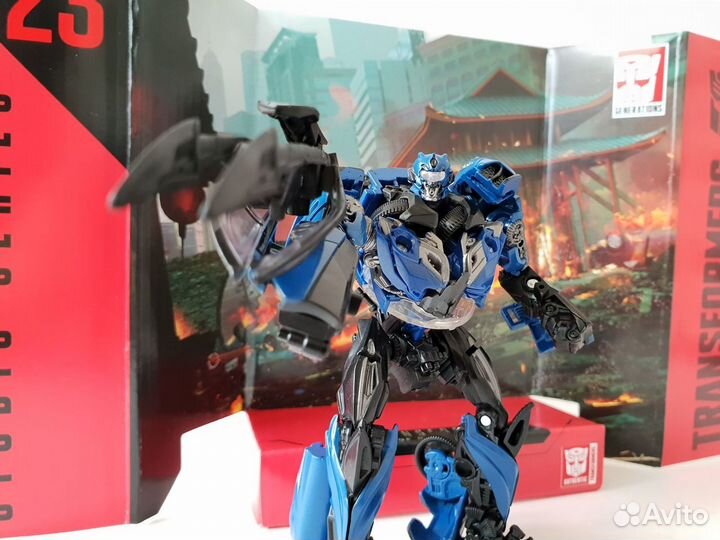 Transformers Studio Series 23 KSI Sentry