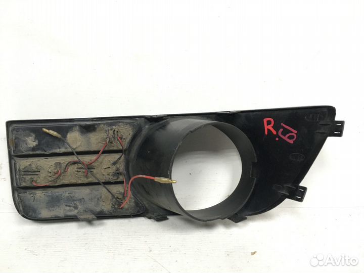 Решетка в бампер правая Suzuki SX4 2013