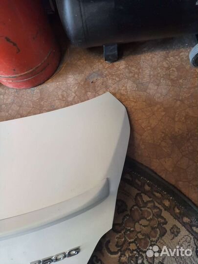 Крышка багажника Toyota Mark X