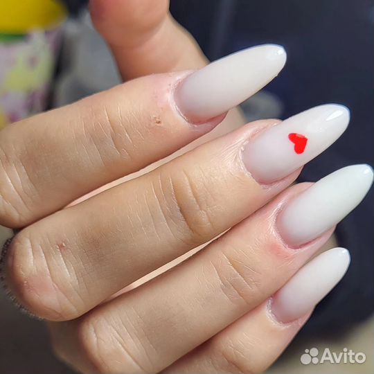 Маникюр с покрытием гель-лак, наращивание