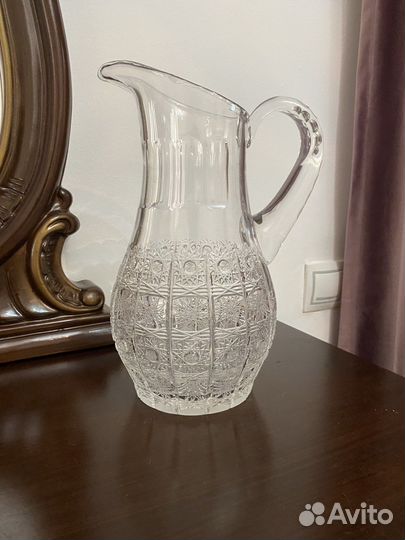 Хрустальный кувшин