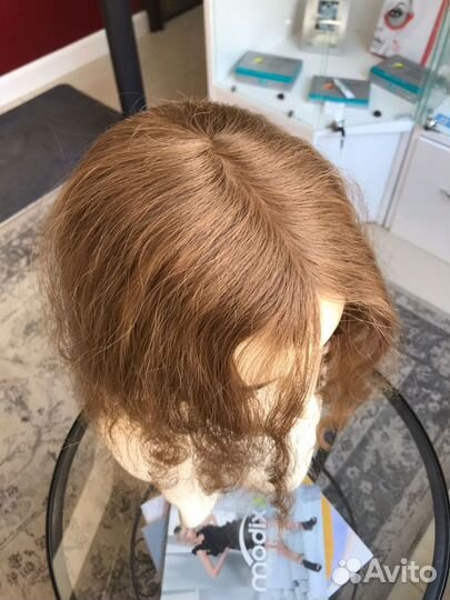 Накладка из волнистых волос