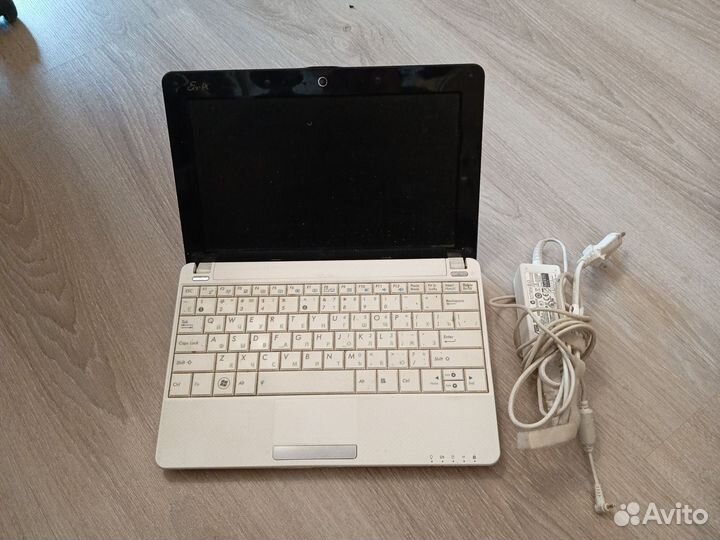 Ноутбук Asus eee pc 1001p