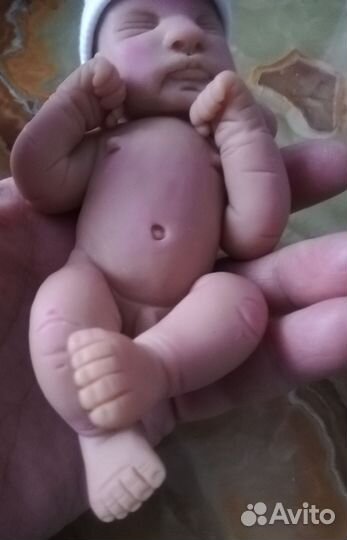 Маленькие куколки, Франция