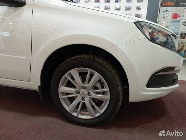 LADA Granta 1.6 МТ, 2023