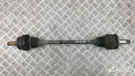 Привод задний правый mercedes benz C-class W204 (9