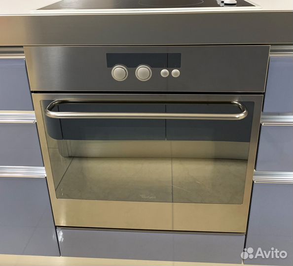 Духовой шкаф Whirlpool