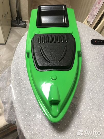 Корпус прикормочного кораблика