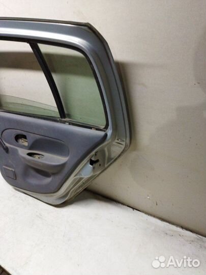 Дверь задняя правая Renault Symbol 1998-2008