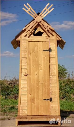 Уличный туалет деревянный SKU005