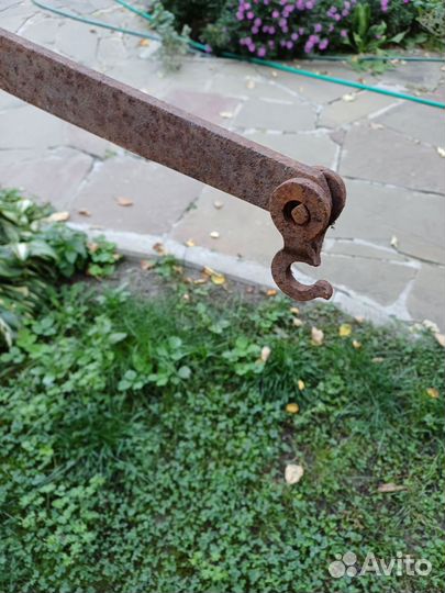 Весы старинные