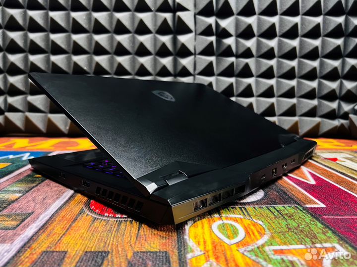 MSI Leopard RTX 3070 / Core i7 10750H / IPS 144Hz