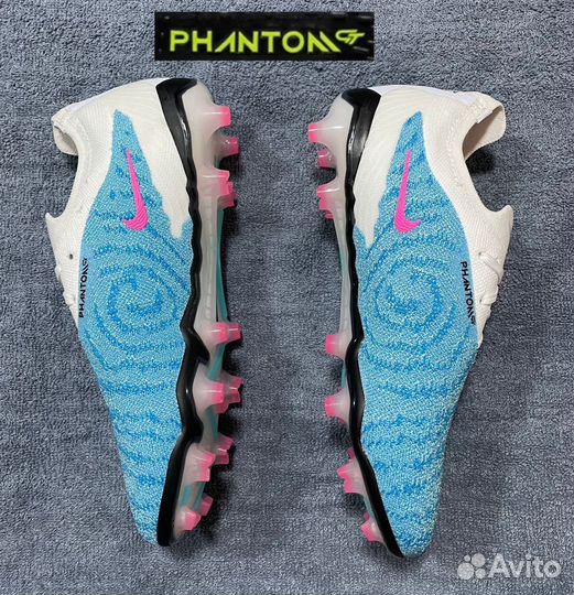 Футбольные бутсы nike phantom