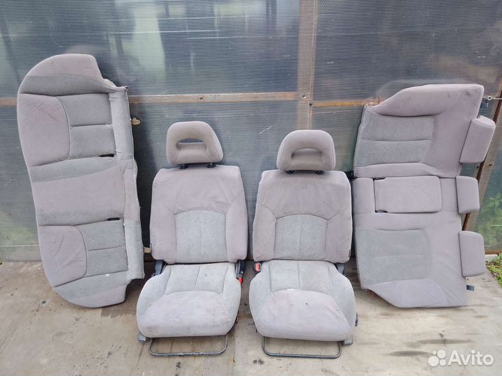 Сиденья Nissan Almera n16