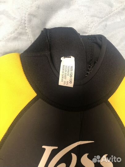 Костюм для плавания