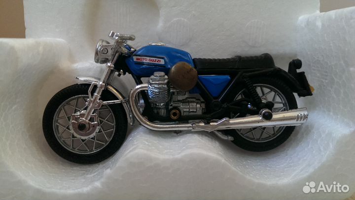 Polistil Мотоцикл Guzzi V7 1/24 EME (GT50) 1976