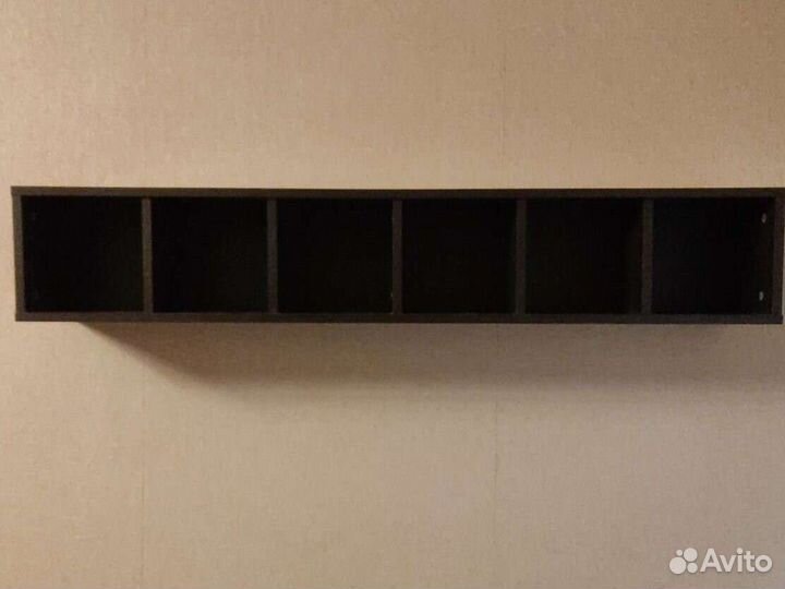 Полки настенные, подставка под телевизор