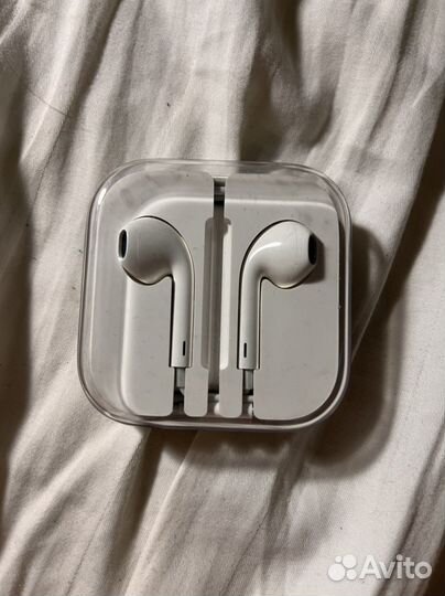 Наушники earpods