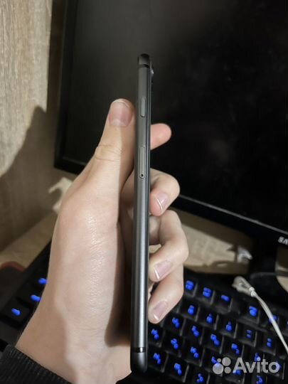 iPhone 8 Plus, 256 ГБ