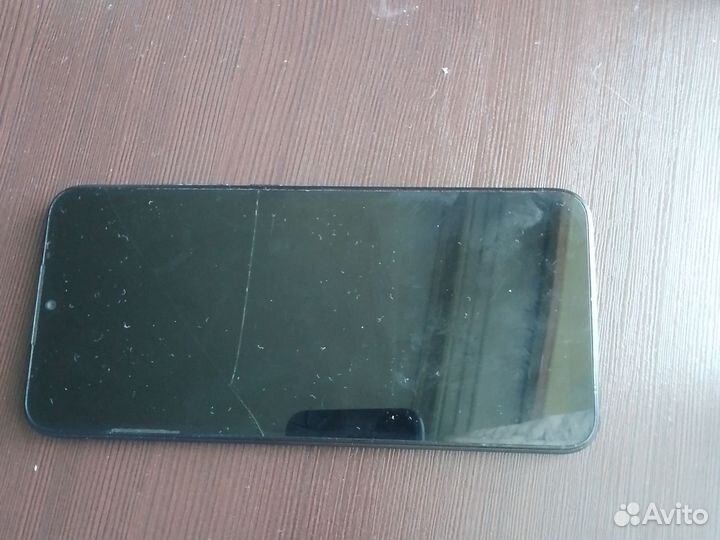 Xiaomi Mi 9, 4/64 ГБ