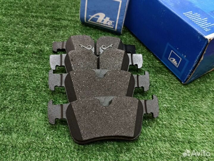 Колодки задние Volvo XC60 II XC40 I (2018+)