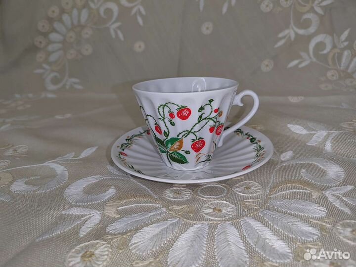 Сервиз чайный (чайные пары) Земляника лфз СССР