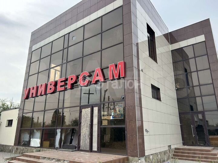 Продам торговое помещение, 588 м²