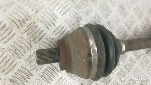 Привод передний левый skoda octavia A5 (BAG36KS01)