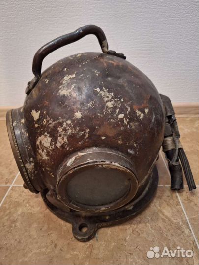 Водолазный шлем