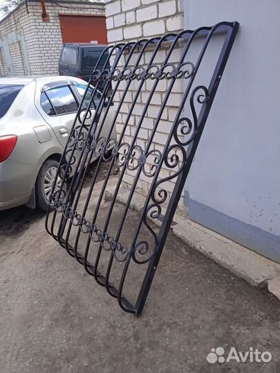 Кованые решетки на окна