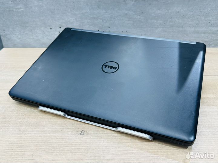 Ноутбук Dell IPS Core i5-5200U/ 16 Gb RAM/ 250 SSD