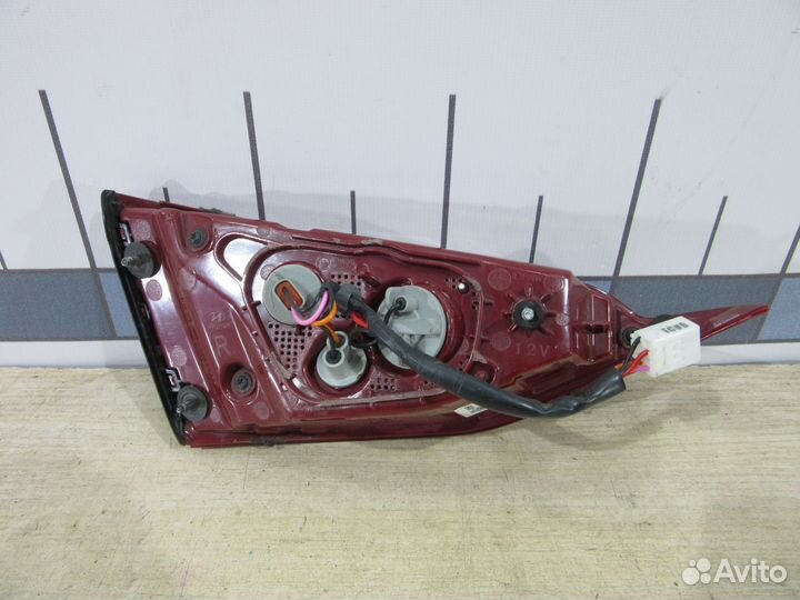 Фонарь задний внутренний правый Hyundai Solaris 17