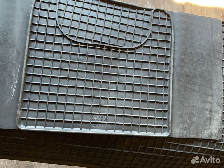 Автомобильные коврики mercedes W463 G-class