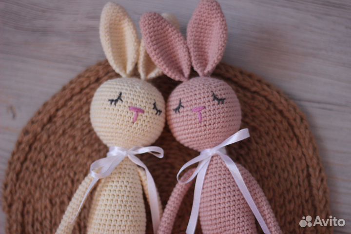 Вязанный заяц/кролик