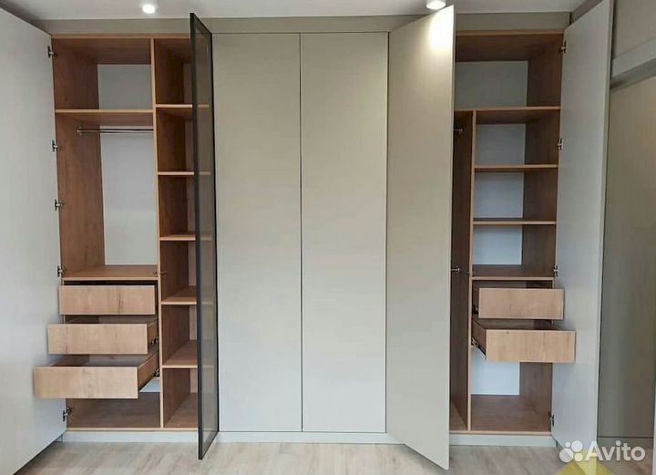 Стенка в гостиную