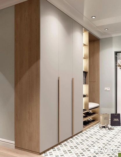 Шкаф в прихожую на заказ