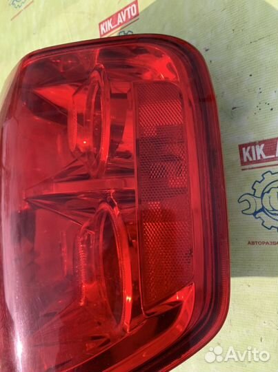 Фонарь правый Honda Pilot 1