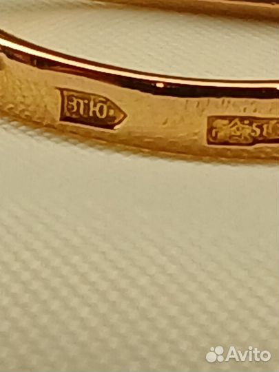 Золотое кольцо с бриллиантами 583 пробы