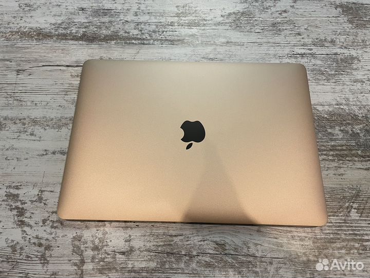 Apple MacBook air 13 2020 m1 8gb 256