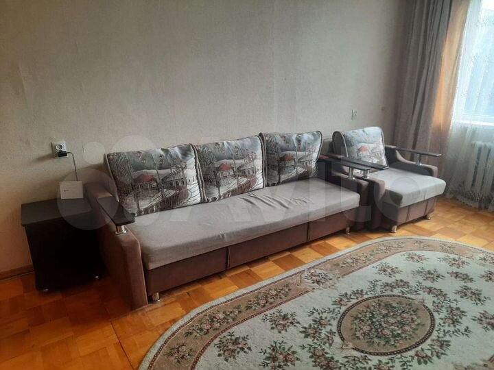 2-к. квартира, 60 м², 3/9 эт.