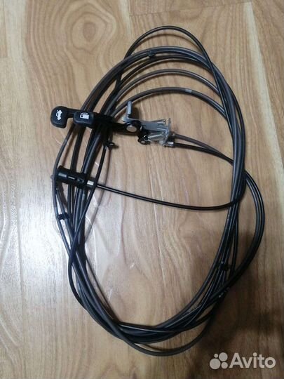 Трос капота Вега с 100