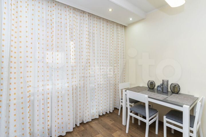 2-к. квартира, 63 м², 2/12 эт.