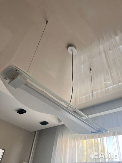 Люстра потолочная в двух цветах (черн/белый)