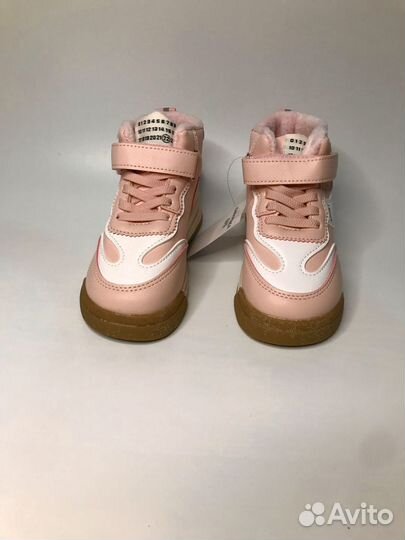 Ботинки для девочки