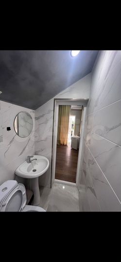 Комната 20 м² в 1-к., 1/2 эт.