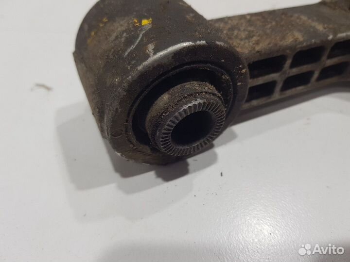 Опора двигателя (Hyundai i40)