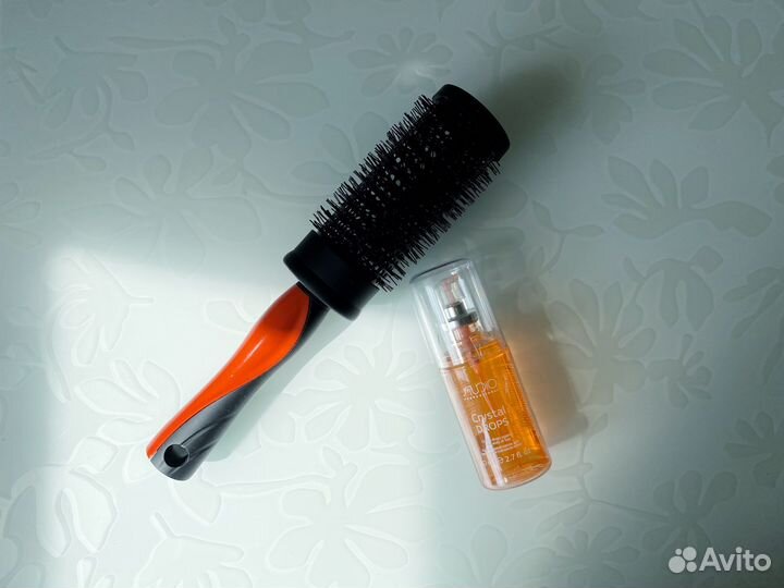 Расческа брашинг новая +подарок флюид для волос
