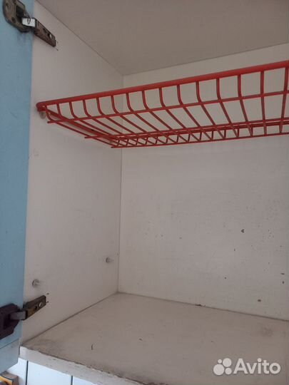 Шкаф навесной кухонный (для сушки посуды)