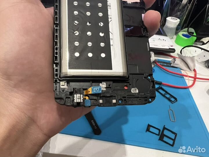 Samsung J8 2018 на запчасти