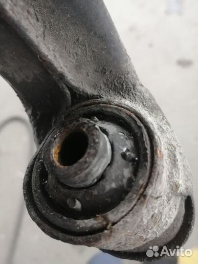 Рычаг передний правый Мазда 626 gd